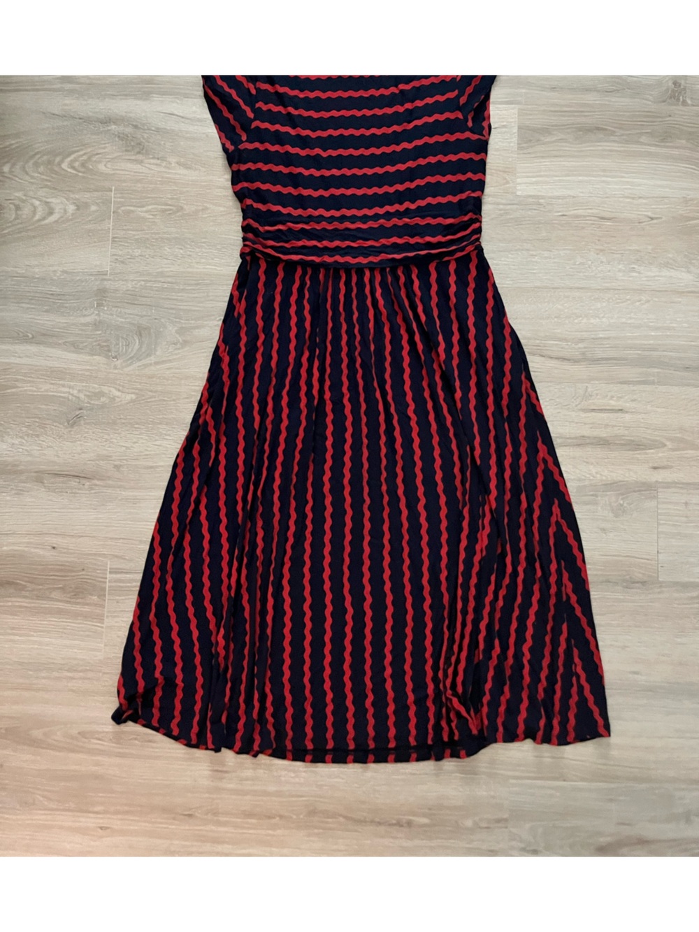 Boden Women’s Amelie Navy and Red Wavy-Stripe Midi Dress - Size 14 - Picture 7 of 7